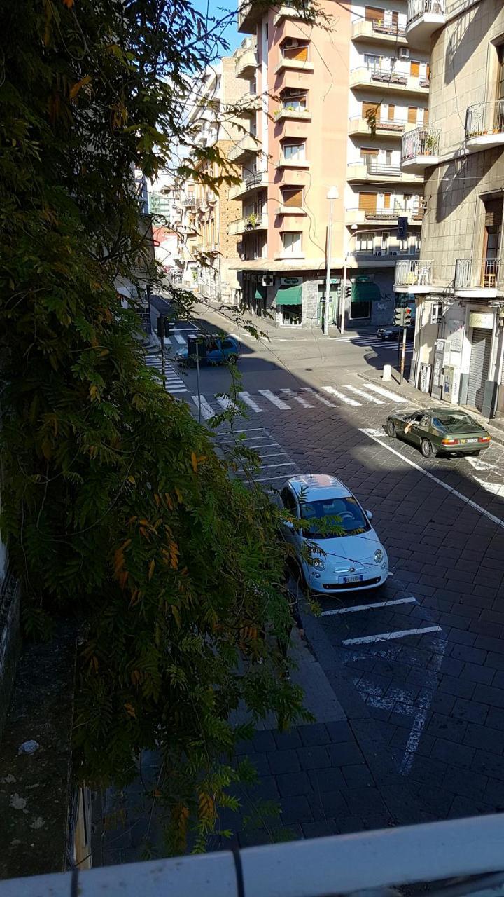 Dream 117 Panzió Catania-Fontanarossai nemzetközi repülőtér Kültér fotó